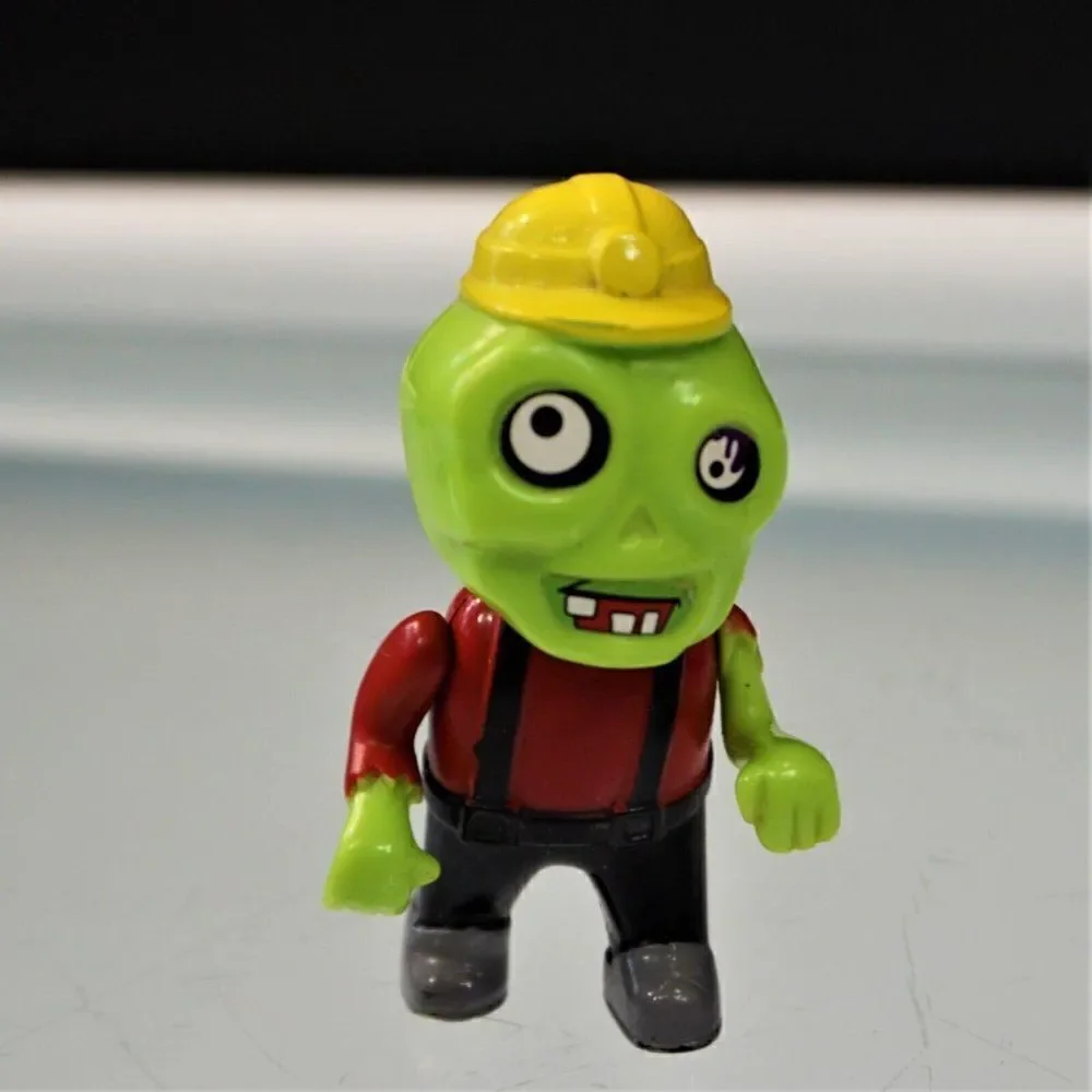 Plants VS Zombies Figure Mini Plastic Toy